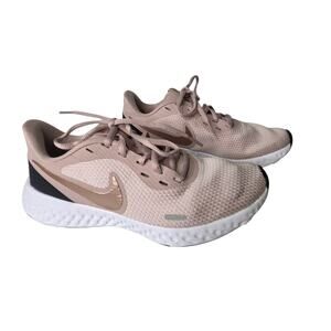 Nike Women's SZ 6.5 Revolution Running Shoe Barely Rose Pink BQ3207-600